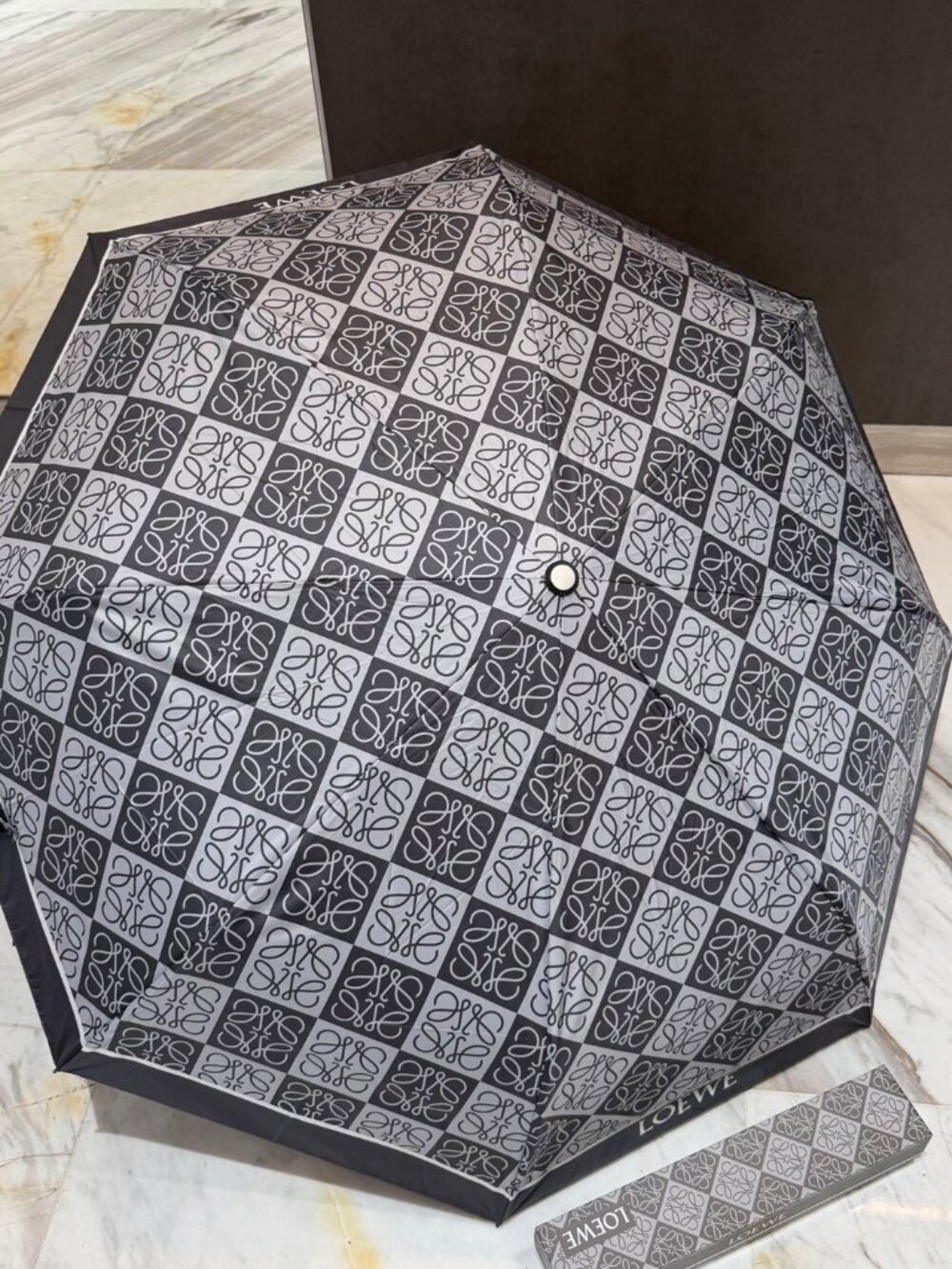 🔥🔥 LOEWE New Arrival: Tri-Fold, Fully Opaque, UV-Blocking Sun & Rain Umbrella